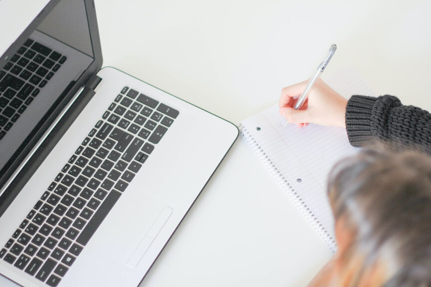 girl using laptop